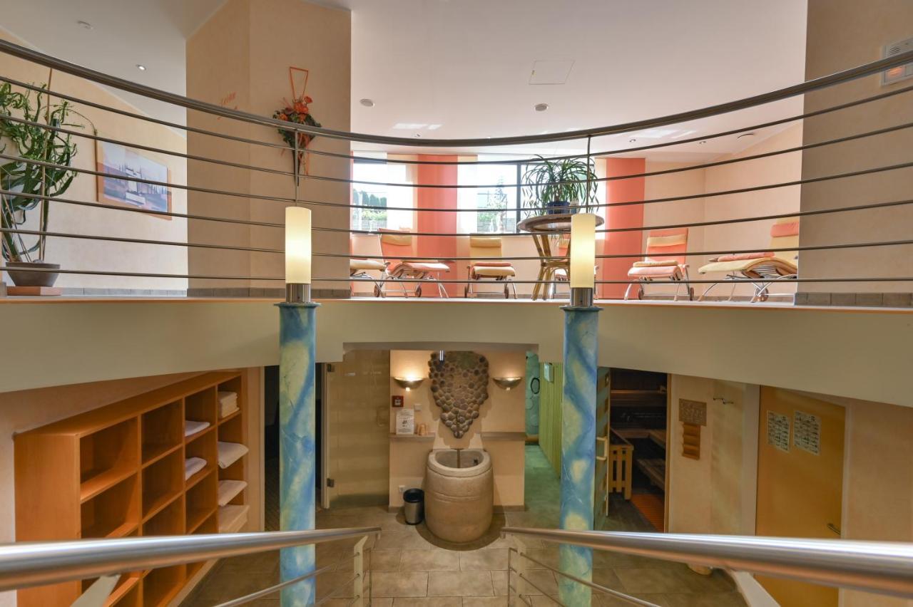 Hotel Weinbauer Швангау Экстерьер фото