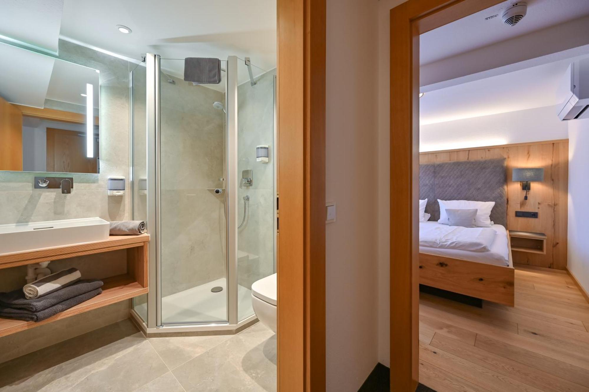 Hotel Weinbauer Швангау Экстерьер фото